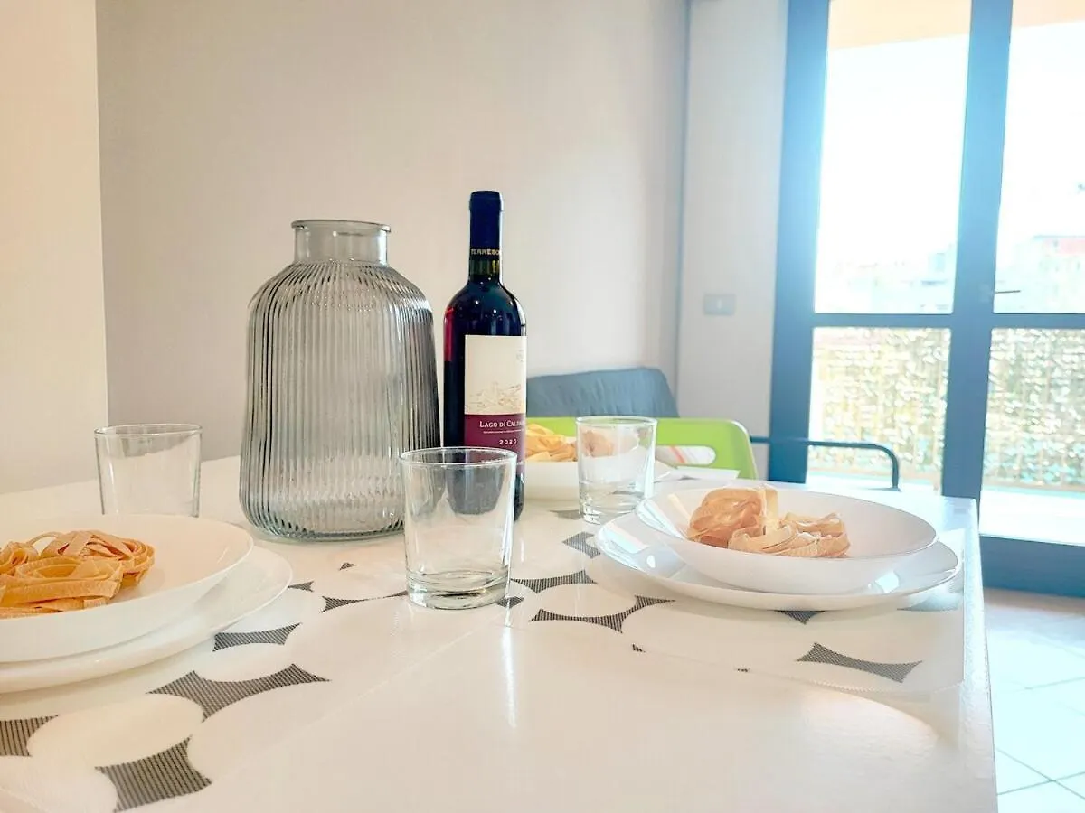 Central Station - Apartment With Terrace Milan